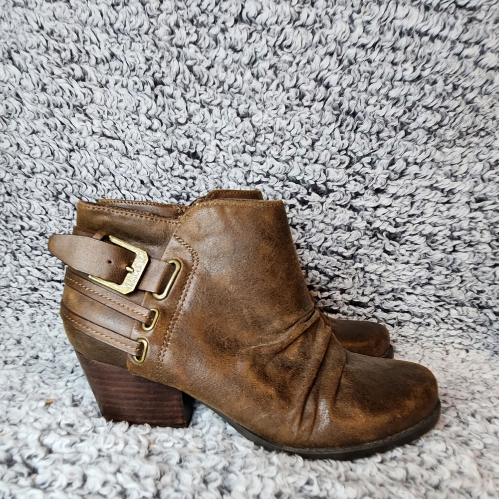 BareTraps Reid Dark Brown Boots Women Size 7.0